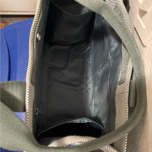 Lululemon Two-Tone Canvas Tote Bag 10L - Picture 7 of 13